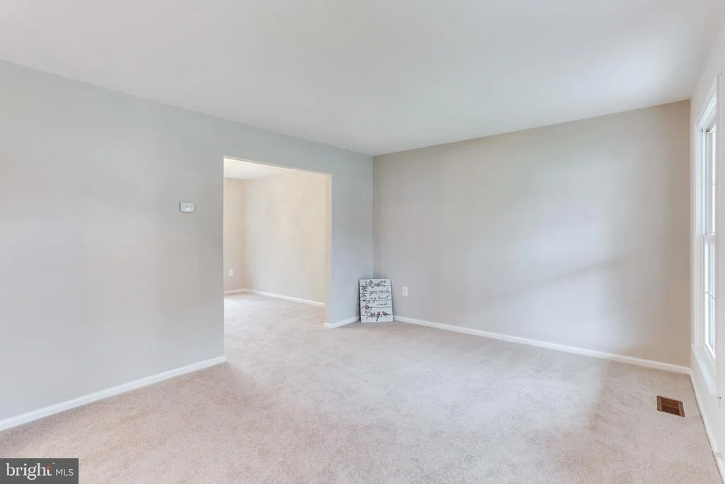 Photo of 6553 RAFTELIS ROAD