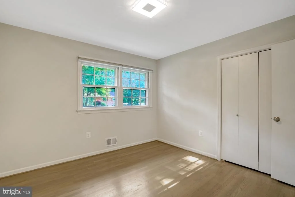 Photo of 3820 WINTERSET DRIVE