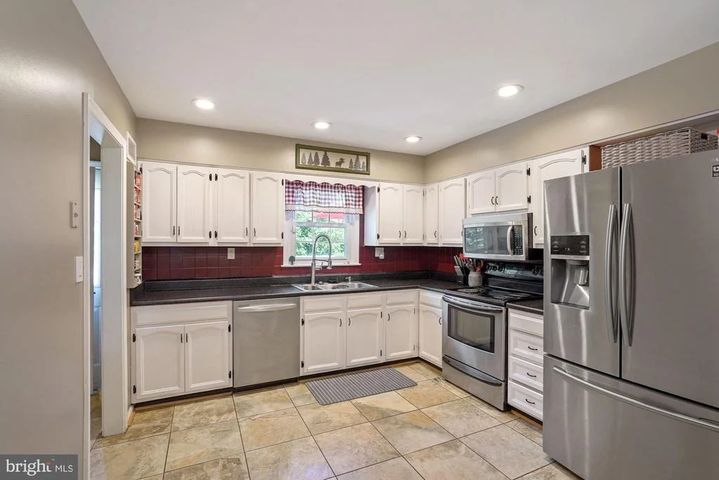Photo of 5540 OLIVER LANE