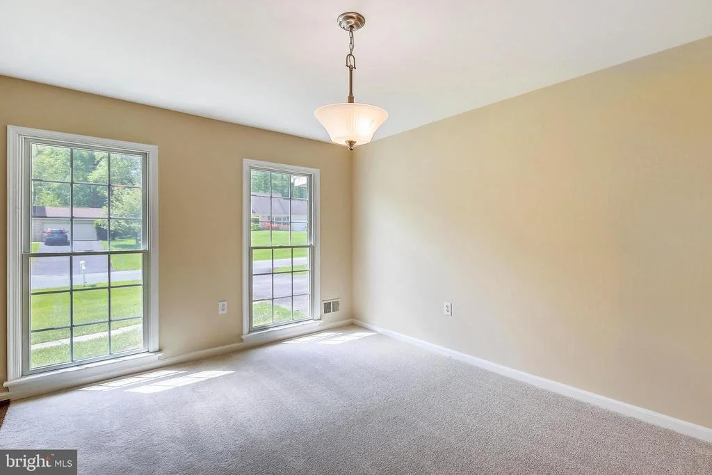 Photo of 1805 CHAPEL HILL ROAD