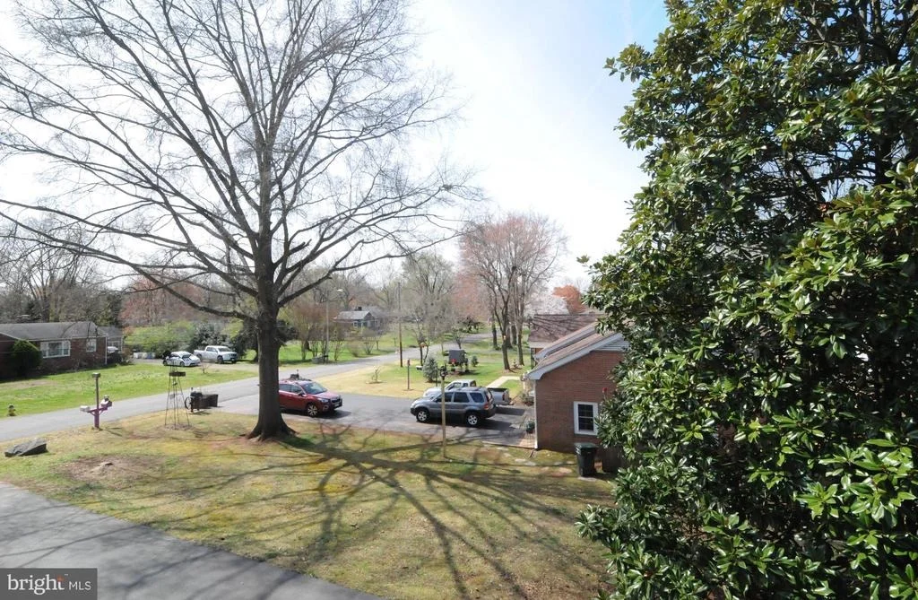 Photo of 8904 CHERRY TREE LANE