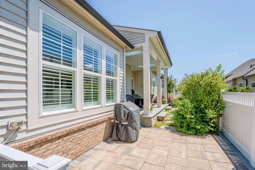Photo of 42863 BEAVER CROSSING SQUARE