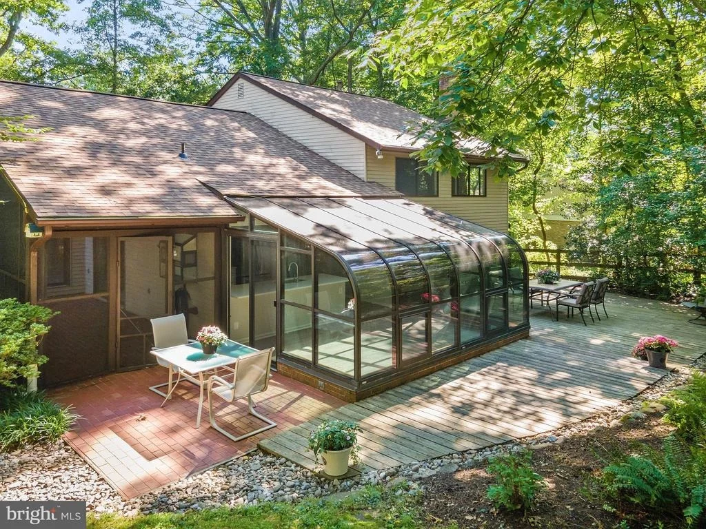 Photo of 11247 HANDLEBAR ROAD