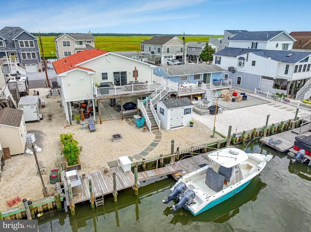 Photo of 345 KINGFISHER ROAD
