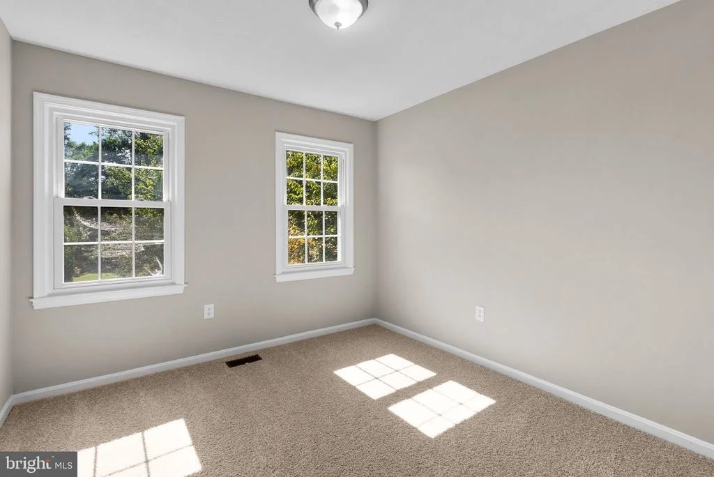 Photo of 2613 BAINBRIDGE LANE