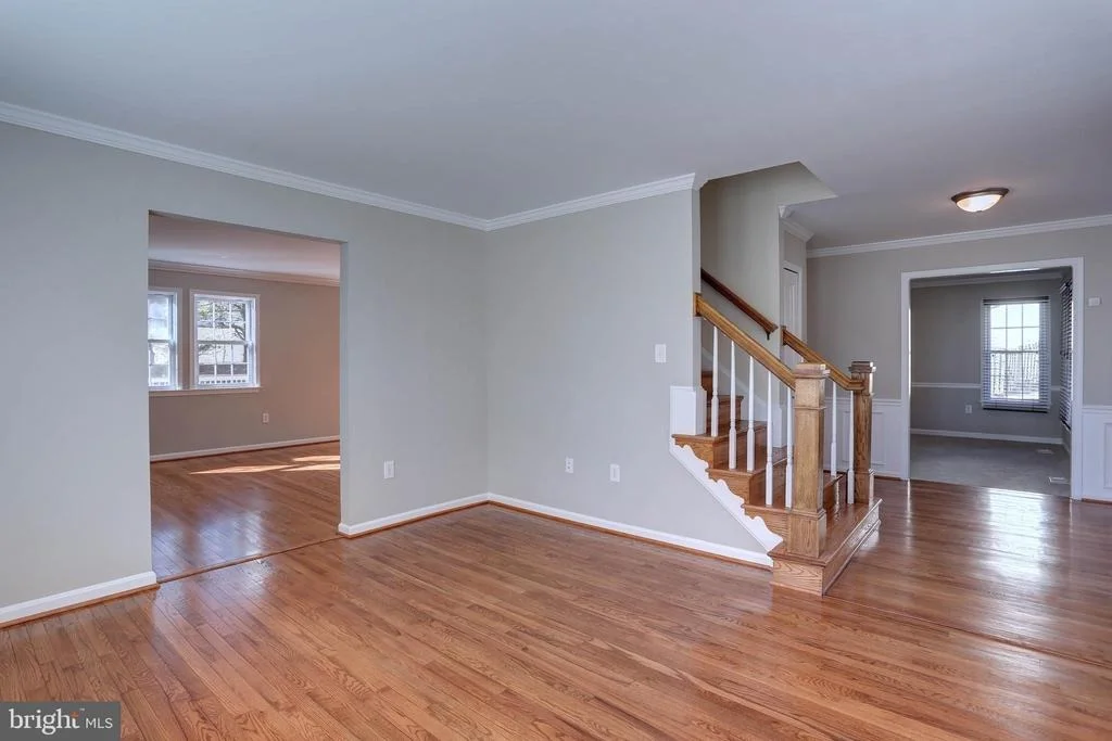 Photo of 8278 LEISHEAR ROAD