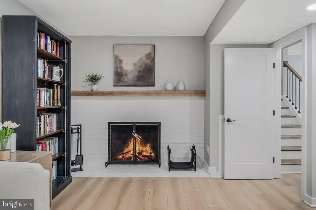 Photo of 1709 MAPLE HILL PLACE