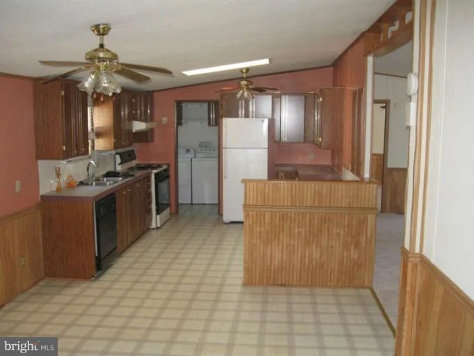 Photo of 76 PAULA STREET S