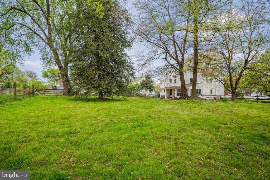 Photo of 2130 SPENCERVILLE ROAD