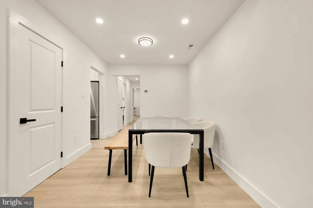Photo of Unit 21 at 18254 ROLLING MEADOW WAY