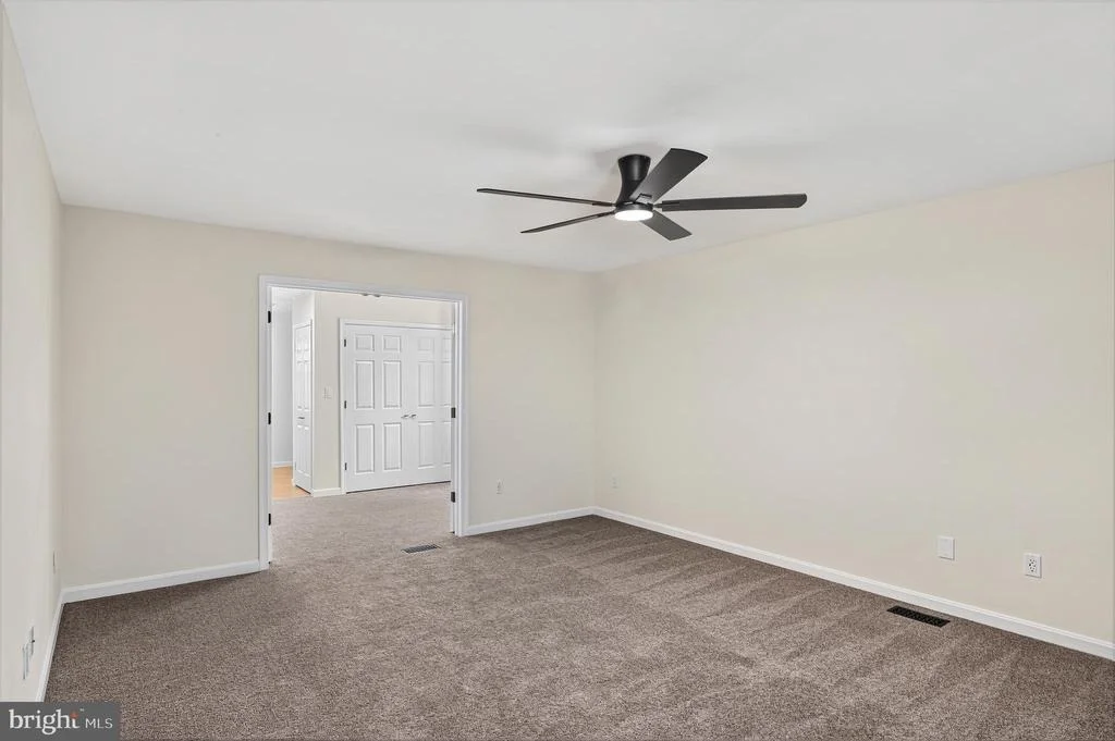 Photo of 1007 HARBOR DRIVE