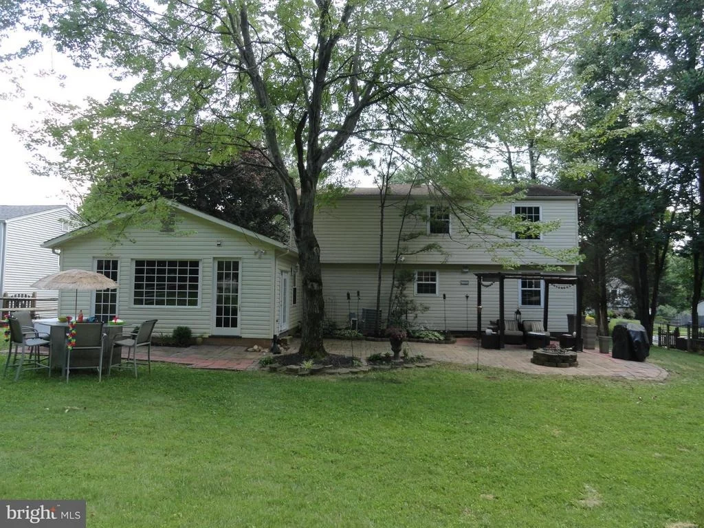 Photo of 1508 RAINBOW DRIVE