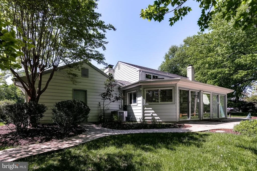 Photo of 13404 BINGHAM COURT
