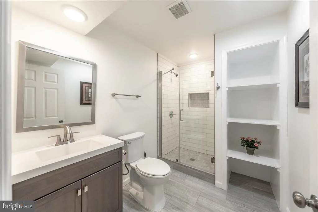 Photo of 17124 MAGIC MOUNTAIN DRIVE