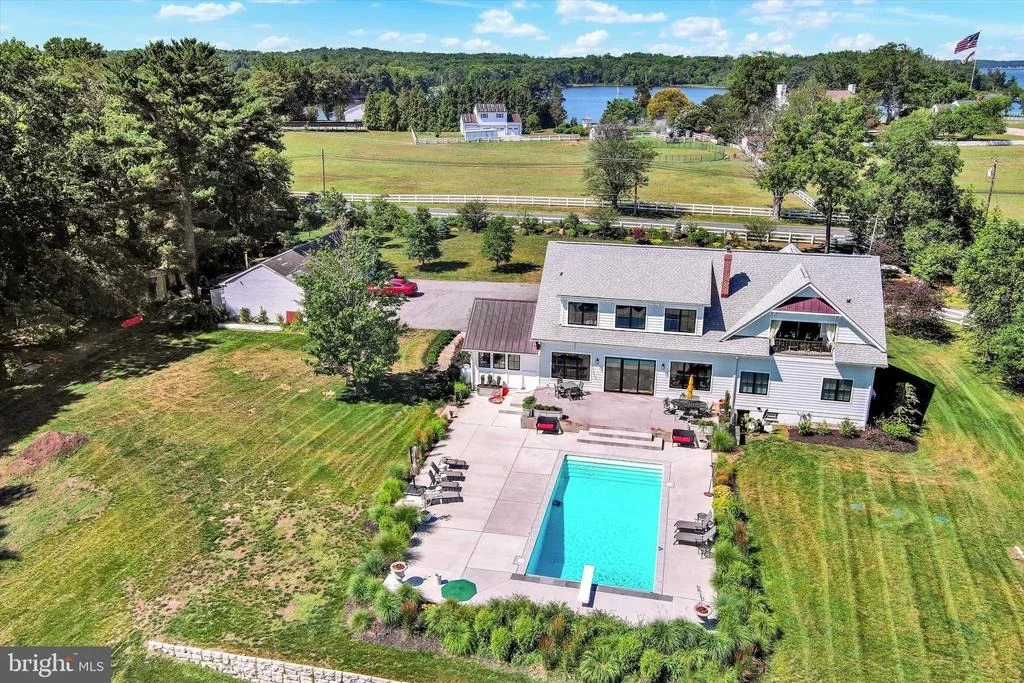 Photo of 5116 MOUNTAIN ROAD