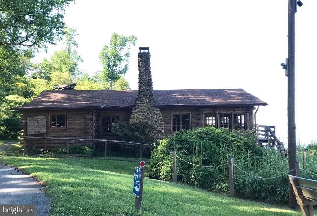 Photo of 2148 CEDAR ROAD