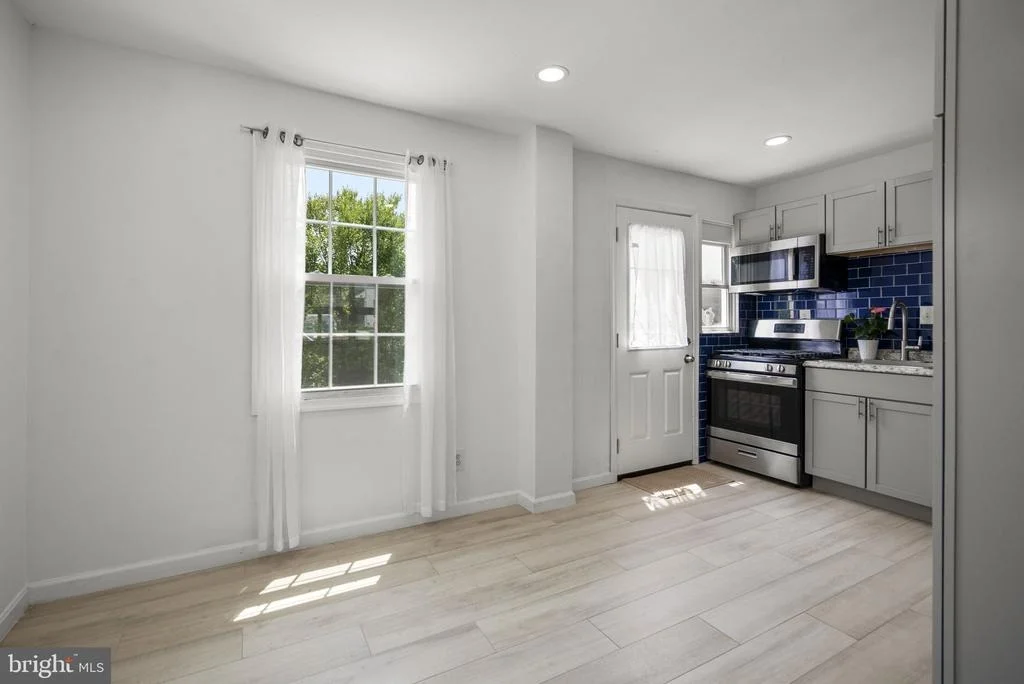 Photo of 12111 BLUHILL ROAD