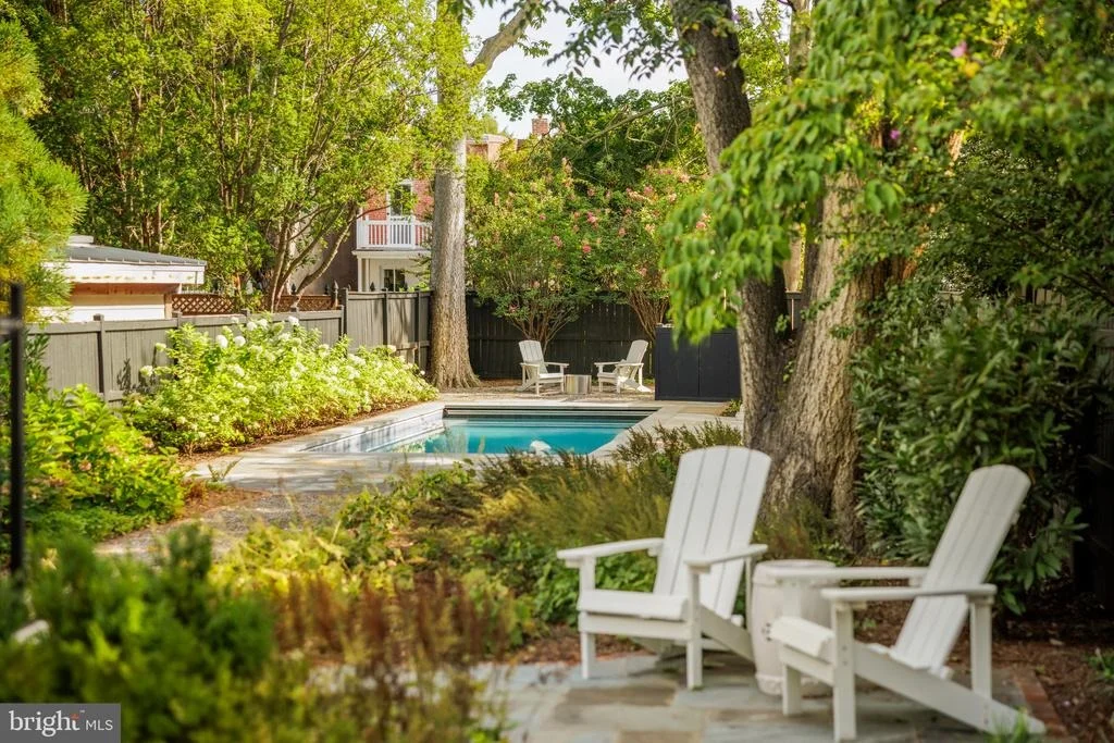 Photo of 3418 RESERVOIR ROAD NW