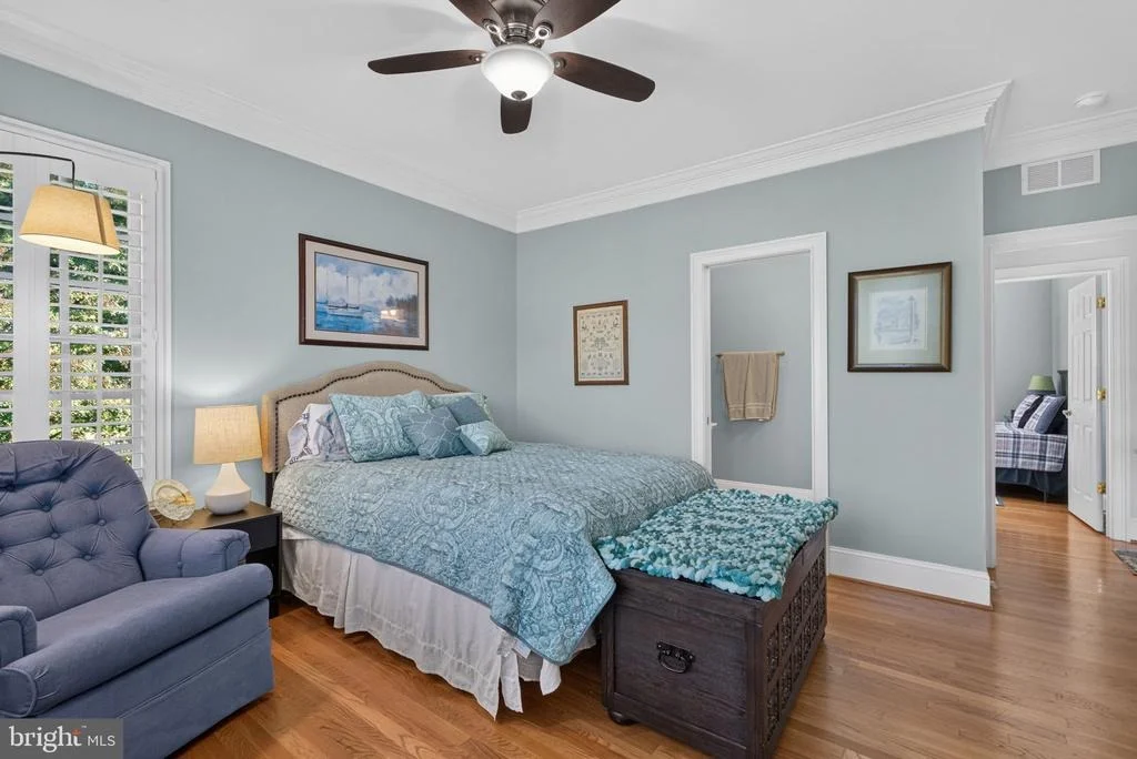 Photo of 2996 RIVER REACH