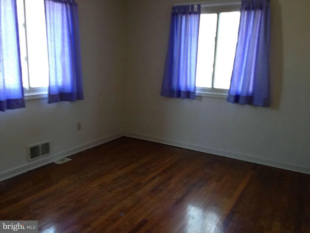 Photo of 915 PATTON DRIVE
