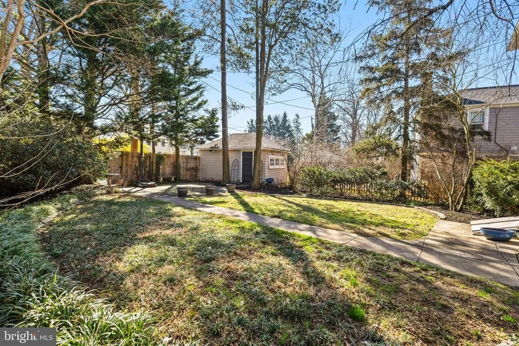 Photo of 225 HAWTHORNE ROAD