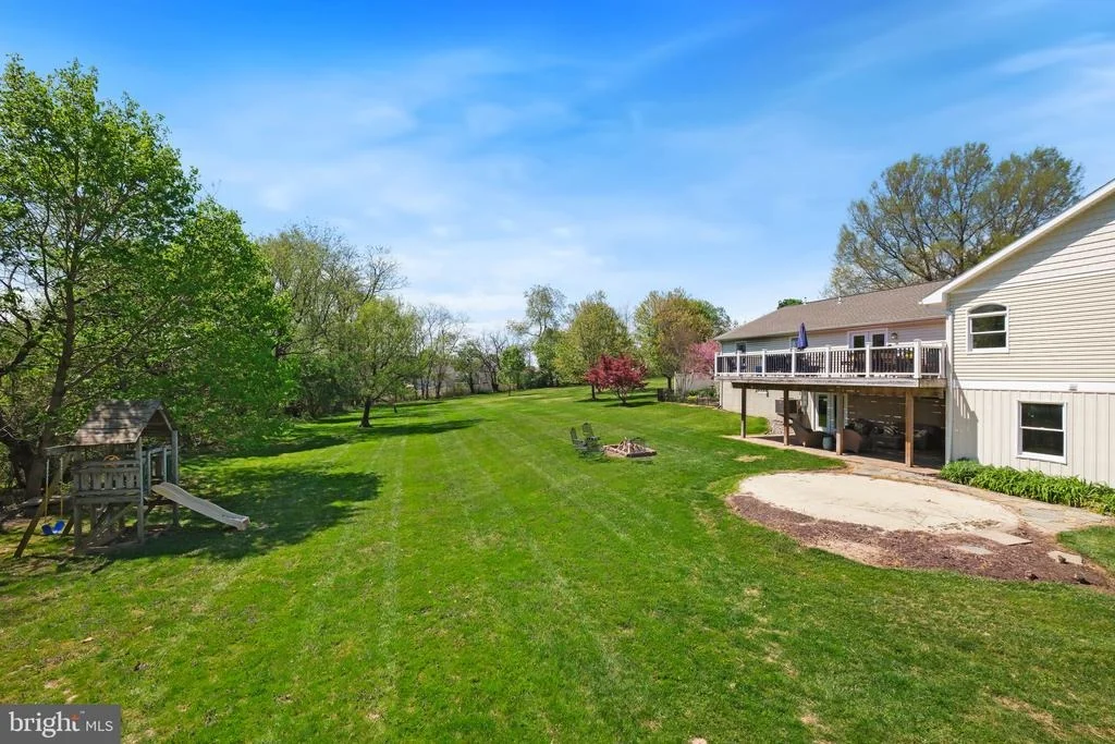 Photo of 9500 HOLSEY ROAD