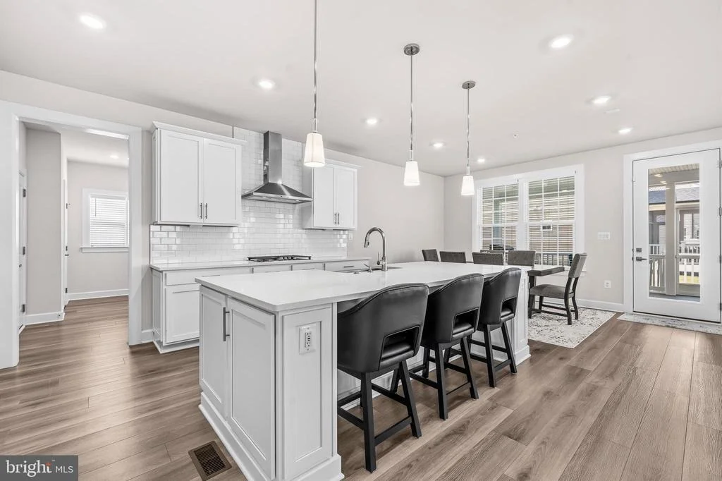 Photo of 15503 TWIN RIVER CIR