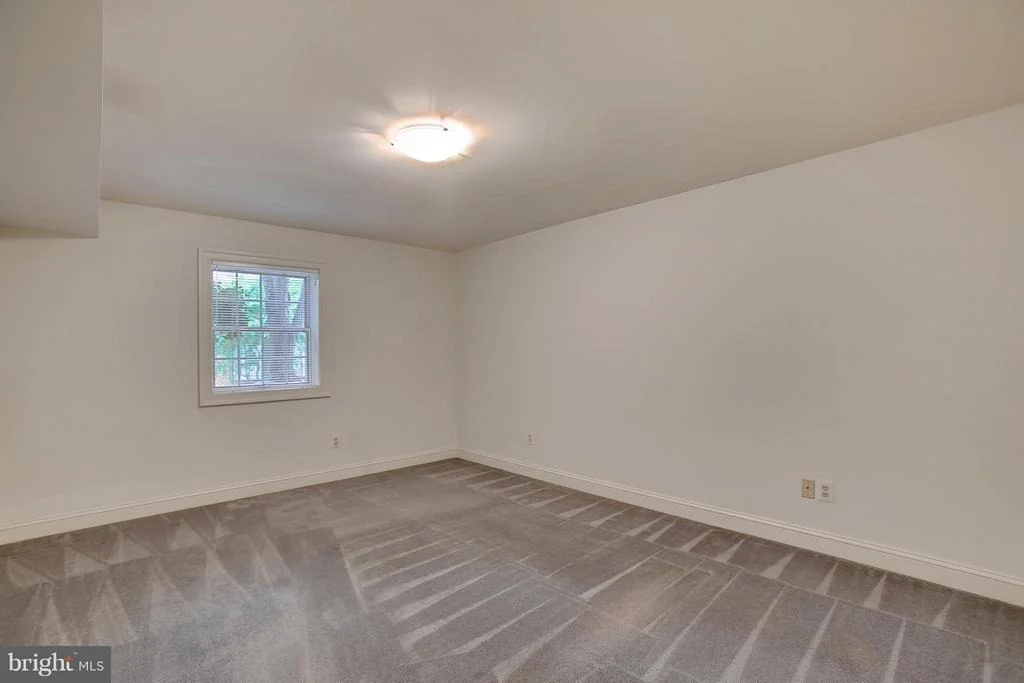 Photo of 8033 COBBLE CREEK CIRCLE