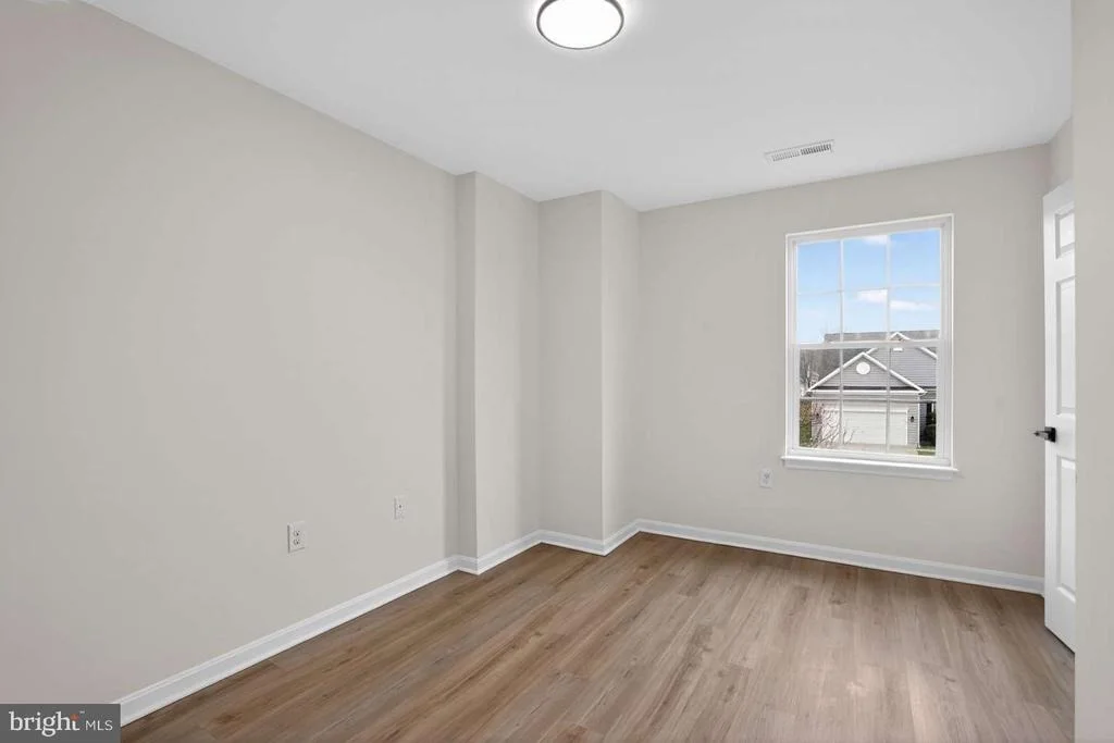 Photo of 105 MAKO DRIVE