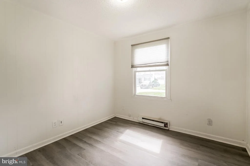 Photo of 107 LEE ROAD