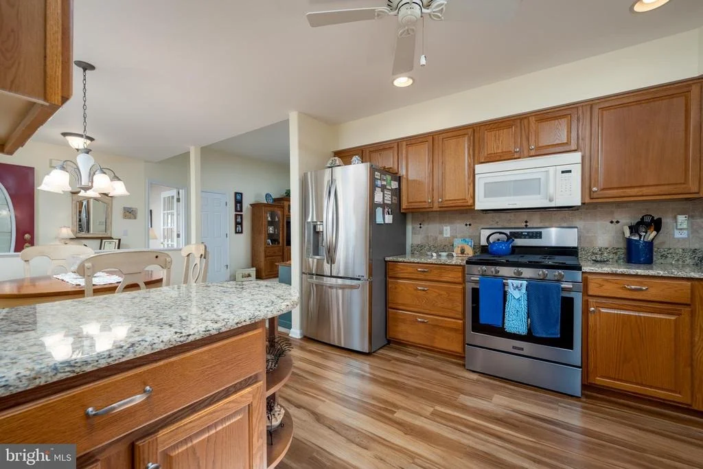 Photo of 237 LAKESIDE DRIVE