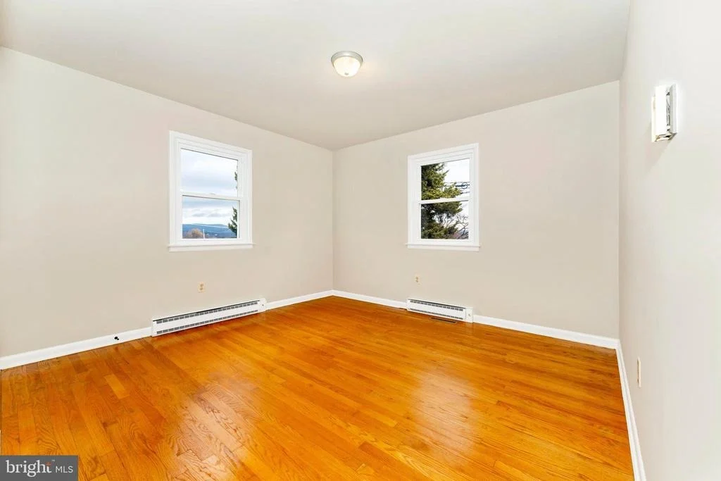 Photo of 6438 BROAD RUN ROAD