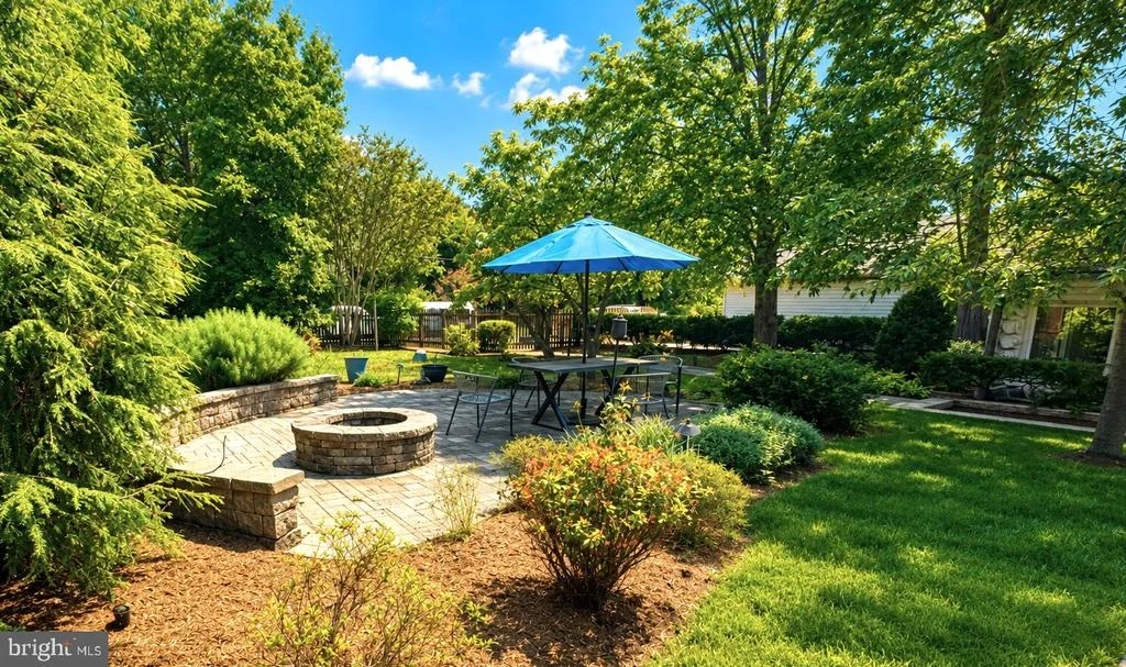Photo of 1820 LONGWOOD ROAD