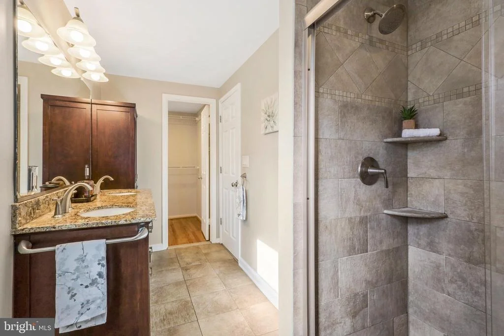 Photo of 6929 COLBURN DRIVE
