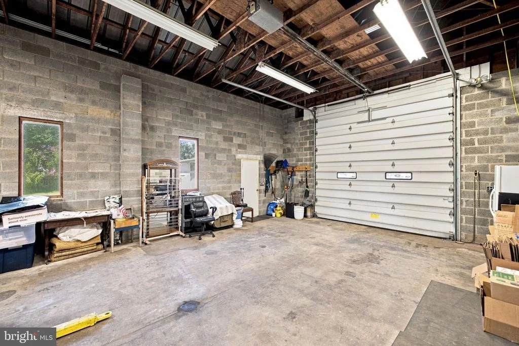 Photo of 21088 UNISON ROAD