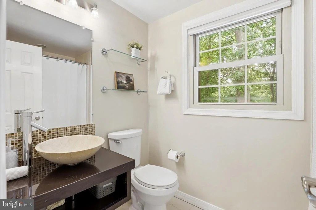 Photo of 1703 CROFTON PARKWAY