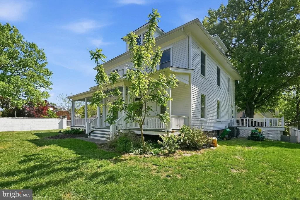 Photo of 9026 SUDLEY ROAD