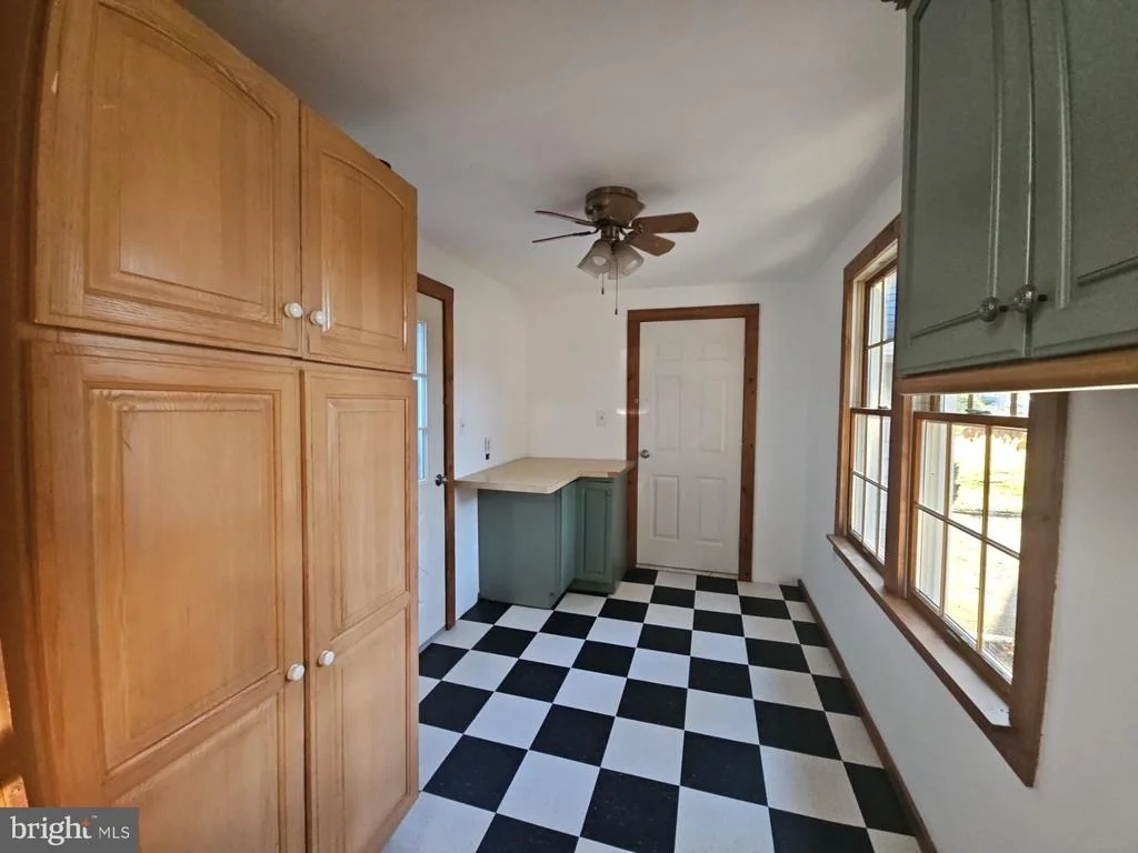 Photo of 262 W PARK DRIVE