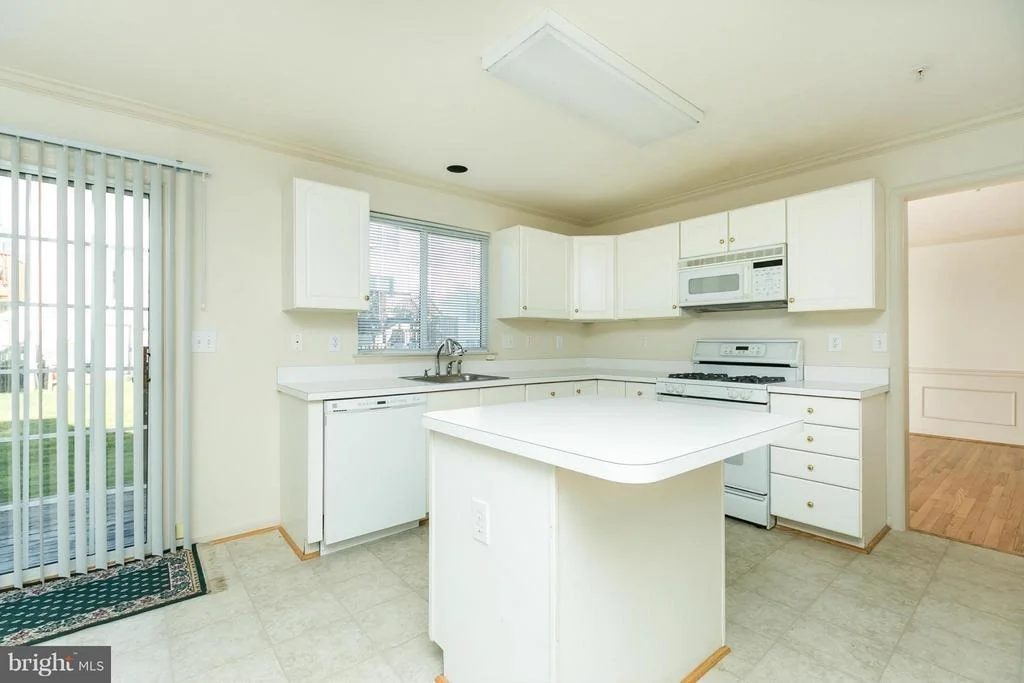 Photo of 15000 HUNTER MOUNTAIN LANE