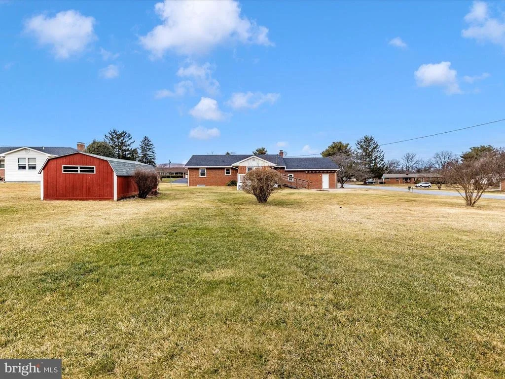 Photo of 9484 POCONO DRIVE