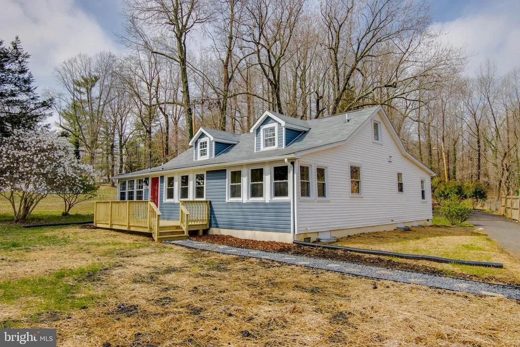Photo of 4082 OLD MUDDY CREEK ROAD