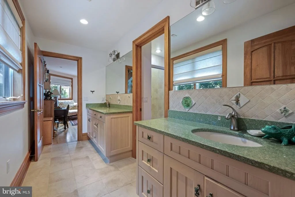 Photo of 632 PILOTTOWN ROAD