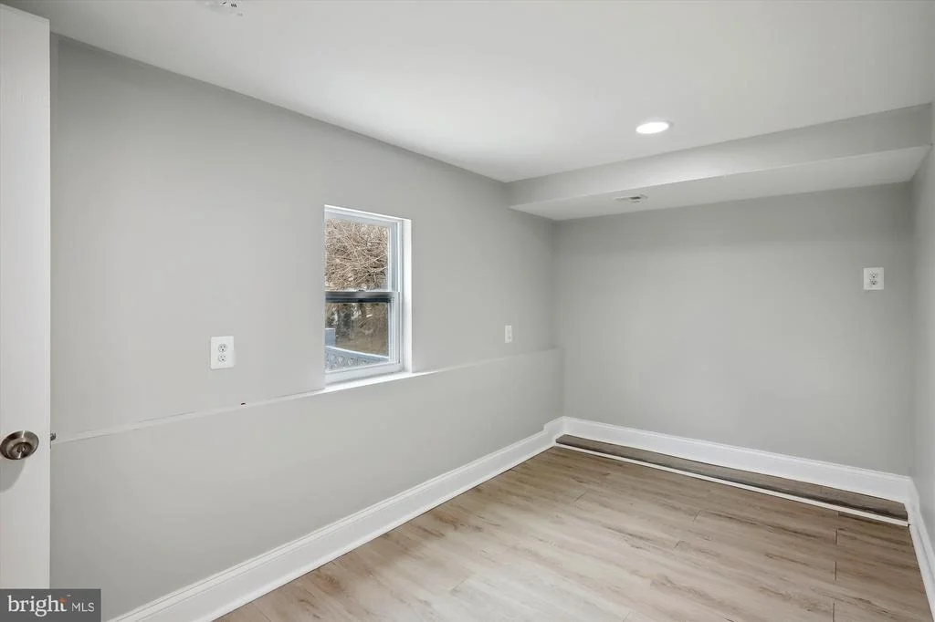 Photo of 7901 DARCY ROAD