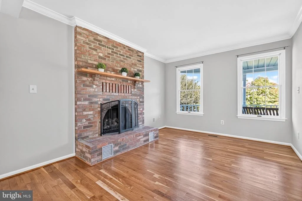 Photo of 8683 FELSVIEW DRIVE