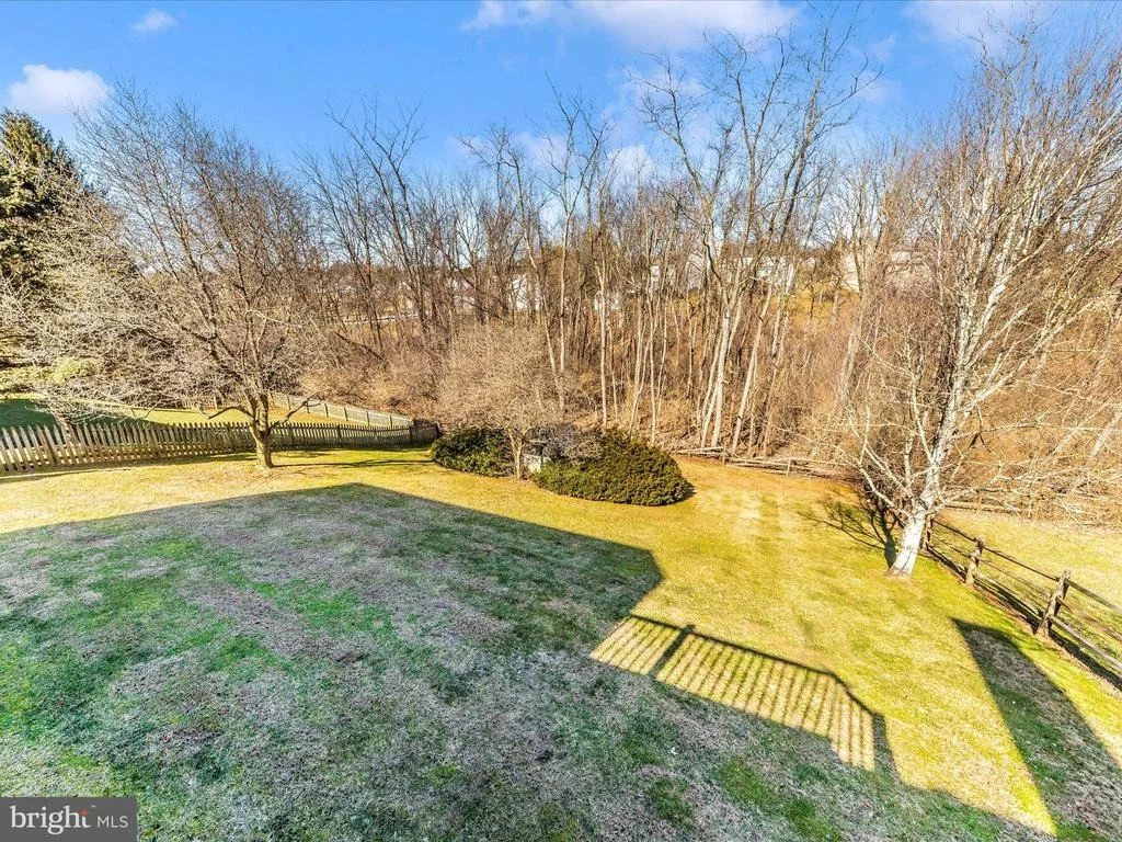 Photo of 446 BENNETT CERF DRIVE
