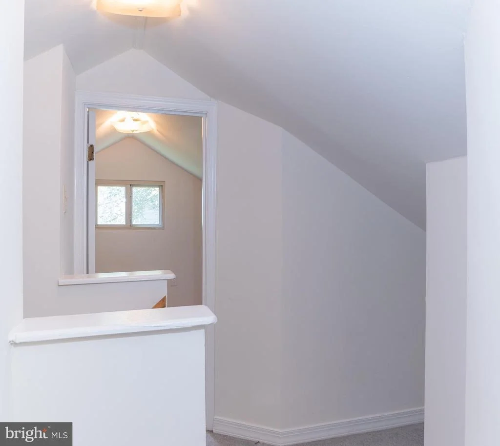 Photo of 4209 ROUND HILL ROAD
