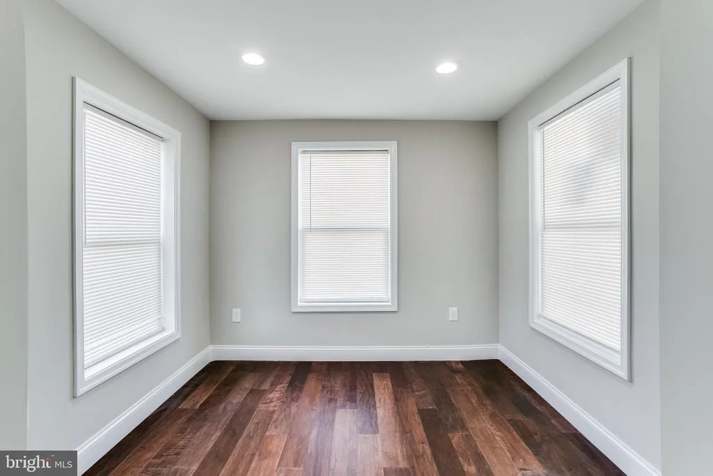 Photo of 7939 WISE AVENUE