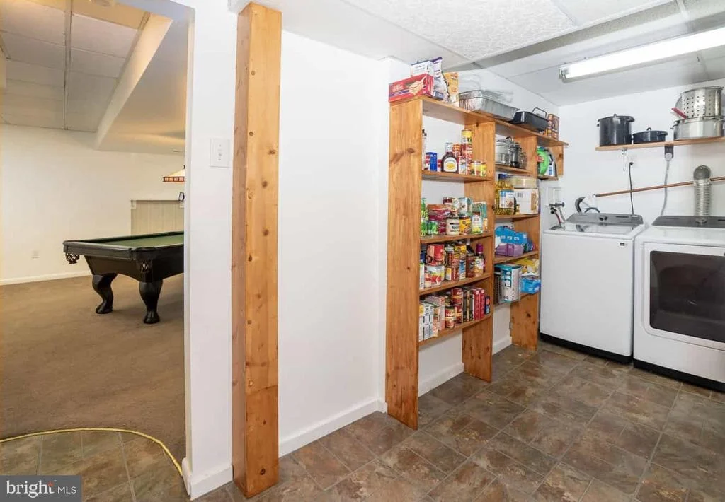 Photo of 908 HORIZON ROAD