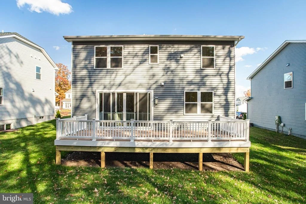 Photo of 2812 WHITE TAIL DRIVE
