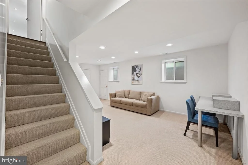 Photo of 7908 FOXHOUND ROAD